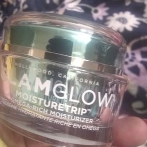 Glam Glow, MoisturizeTrip